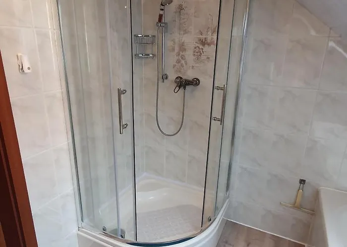 Klinkerhaus * Treuen